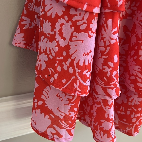 Entro Red and Pink Floral Romper - Picture 9 of 11